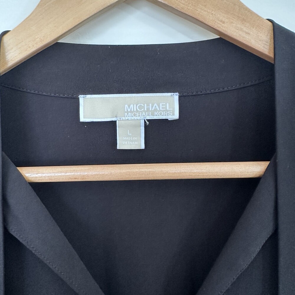 Michael Kors Women’s Black Tie Neck Blouse L Gold Hardware Stretch V Neck - Picture 7 of 8